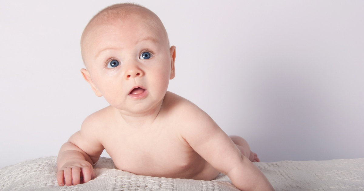 ¿Cómo evitar que un bebé llore?